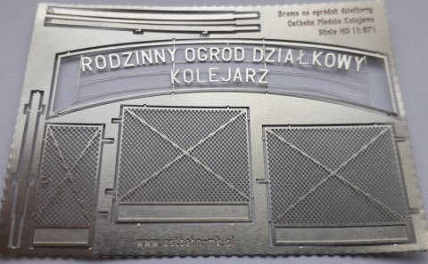 Brama z szyldem na ROD