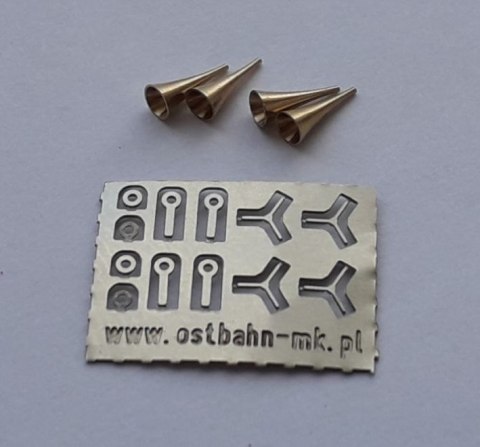 Cztery toczone trąbki 5x2 mm
