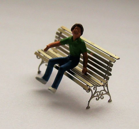 Ławeczka parkowa H0