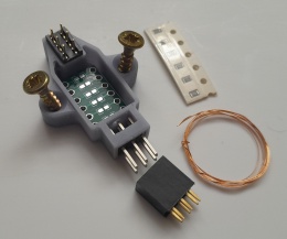 Puszka pod PCB i Goldpin 2x3 do semafora 4,5 komorowego
