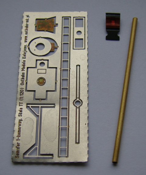 Semafor 1-komorowy (zestaw) TT