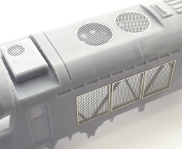 Siatki pudła na SU160 Gama