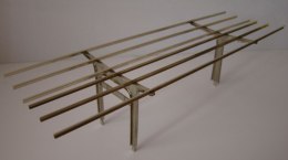 Zestaw peronowy. Słup nad przejściem podziemnym lub inną zabudową TT