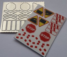 Znaki na przejazd kolejowy jedno/wielotorowy H0